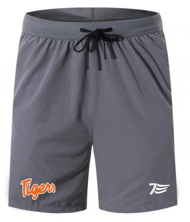 LA7 Shorts w/logo