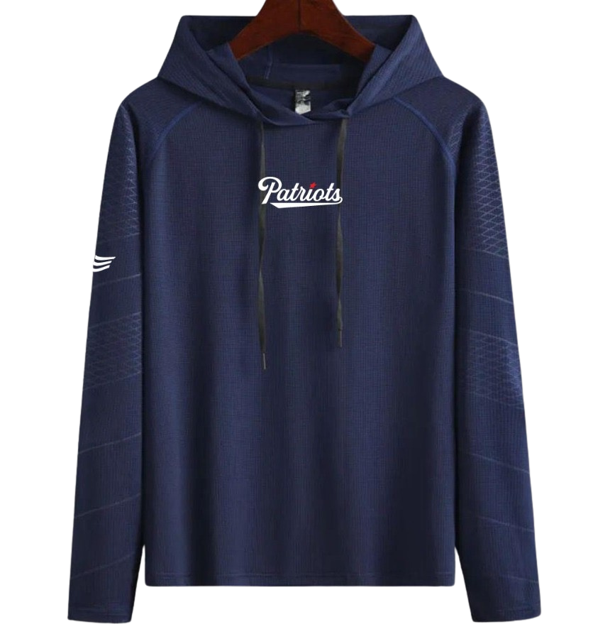 LA7 Thin Hoodie
